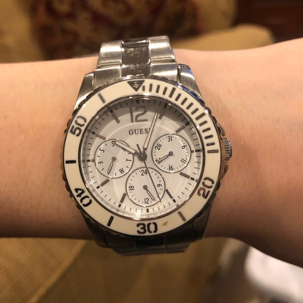 Guess silver wristwatch